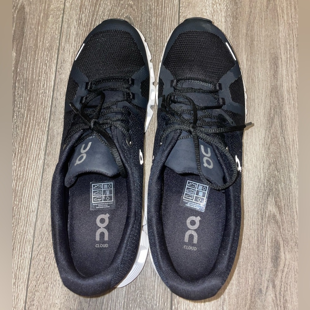 On Women’s Cloud 5 Shoes